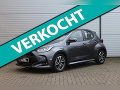 Toyota Yaris - 1.5 Hybrid Dynamic Team Deutschland LED/Clima/NAVI