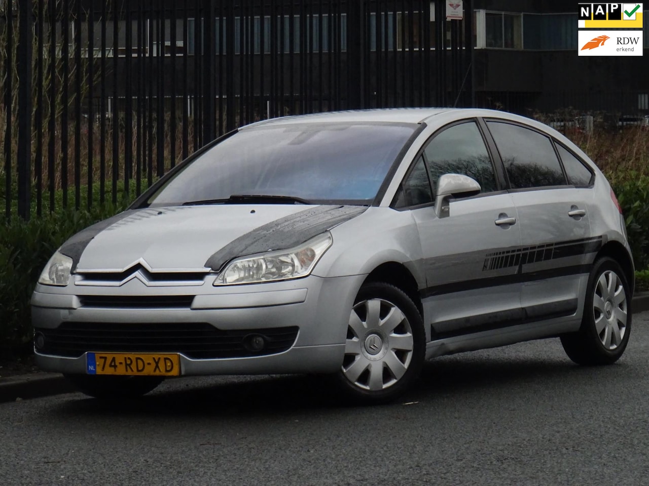 Citroën C4 - 1.6-16V Ligne Ambiance NAP/CLIMA/CRUISE/PDC/APK - AutoWereld.nl