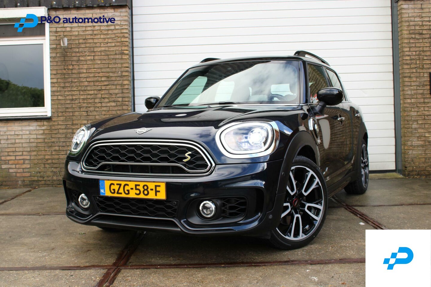 MINI Countryman - 2.0 Cooper S E ALL4 John Cooper Works 2.0 Cooper S E ALL4 John Cooper Works - AutoWereld.nl