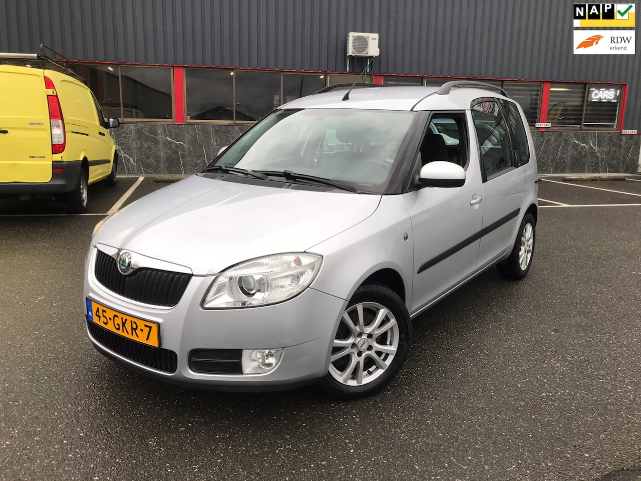 Skoda Roomster - 1.6-16V Ambiente / AUTOMAAT / NAP / AIRCO / - AutoWereld.nl