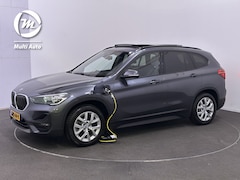 BMW X1 - xDrive25e Plug in Hybrid 221pk PHEV | Panodak | Lederen Bekleding | Head Up | Navigatie |