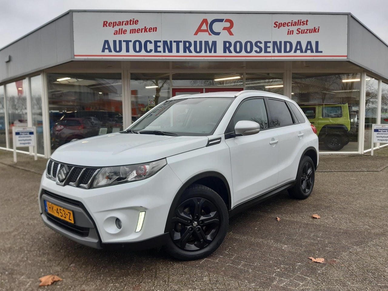 Suzuki Vitara - 1.4 S LMV CLIMA KEYLESS CAMERA NAVI CRUISE STOELVERWARMING NAP! 2 SLEUTELS - AutoWereld.nl