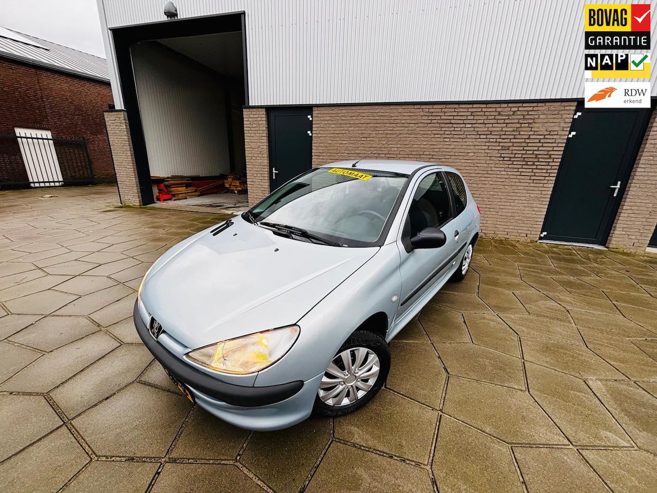 Peugeot 206 - 1.4 XT | AUTOMAAT | 3 Drs | Metallic | 2x elec. raam voor | - AutoWereld.nl