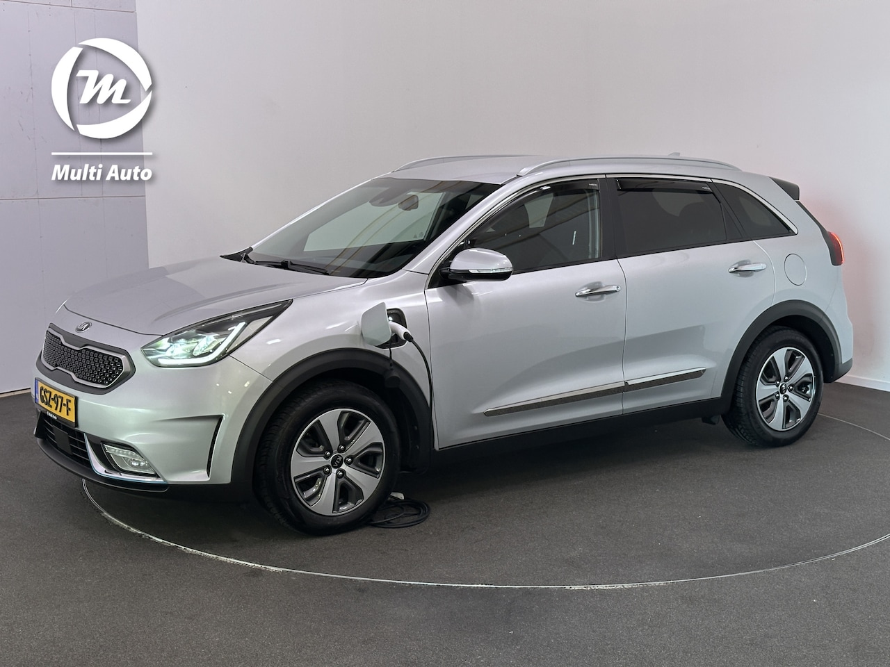 Kia Niro - 1.6 GDi DynamicLine Plug In Hybrid Dealer O.H PHEV | Adaptive Cruise | LED Koplampen | Cam - AutoWereld.nl