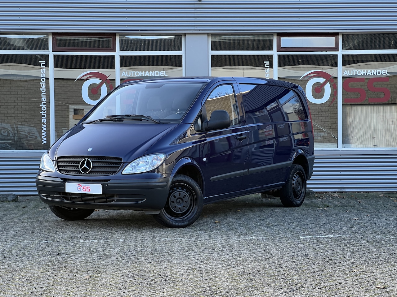 Mercedes-Benz Vito - 109 CDI 320 | 1E EIGENAAR TREKHAAK YOUNGTIMER NAP EURO 4 | - AutoWereld.nl