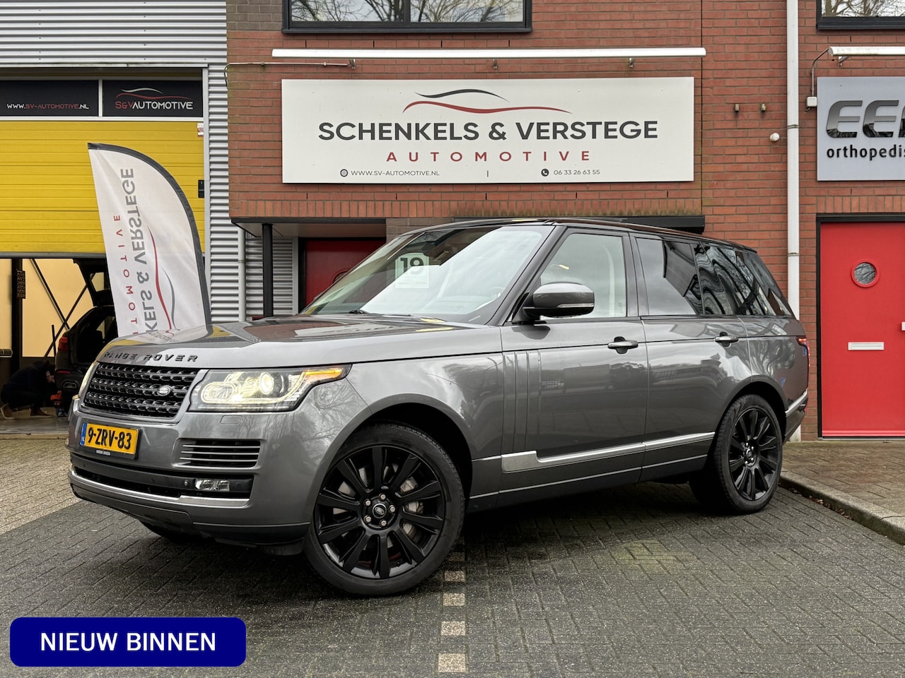 Land Rover Range Rover - 4.4 SDV8 Vogue Dealer onderhouden / BTW / - AutoWereld.nl