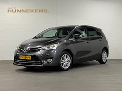 Toyota Verso - 1.8 VVT-i Aspiration | Trekhaak | Cruise & Climate c. |Camera | Radio-CD |