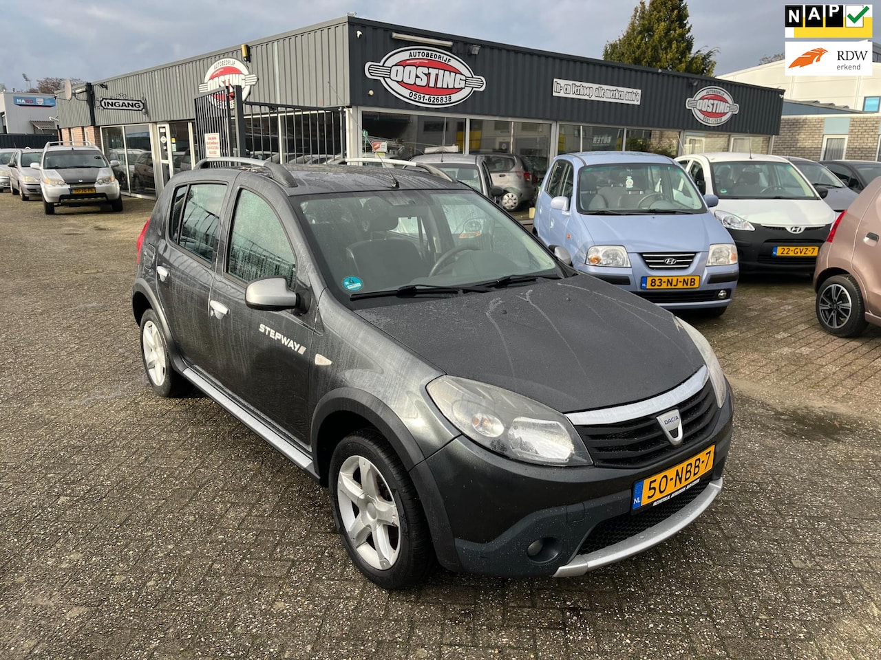 Dacia Sandero Stepway - 1.6 Stepway(st-bekr,airco,lmv,5drs,bj10,4699,-) - AutoWereld.nl