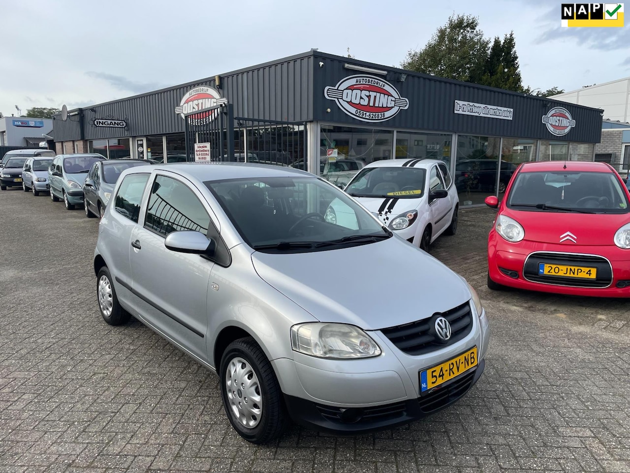 Volkswagen Fox - 1.4 Trendline(st-bekr,elektr-pakket,bj05,1899,- - AutoWereld.nl