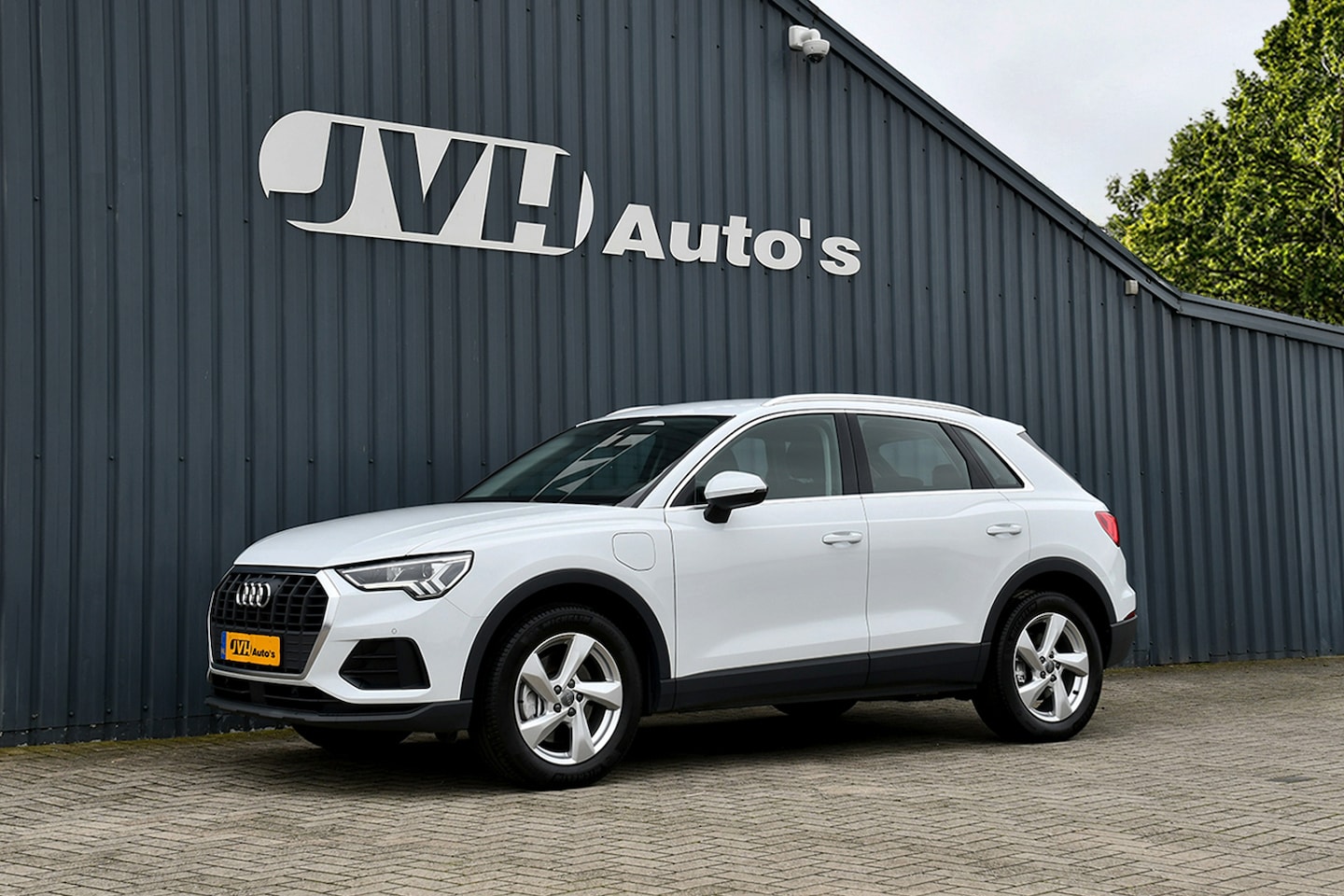 Audi Q3 - 45 TFSi-e 245pk PHEV Hybrid AUT/S-Tronic 08-2022 | Sport-INT | Virtual CP | Full-LED | TH - AutoWereld.nl