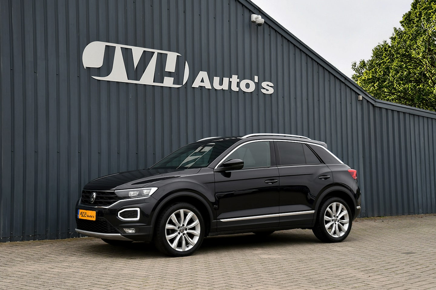 Volkswagen T-Roc - 1.5 TSi 150pk AUT/DSG Sport 04-2021 |  Sport-plus-pakket | Zw.hemel | PrG - AutoWereld.nl