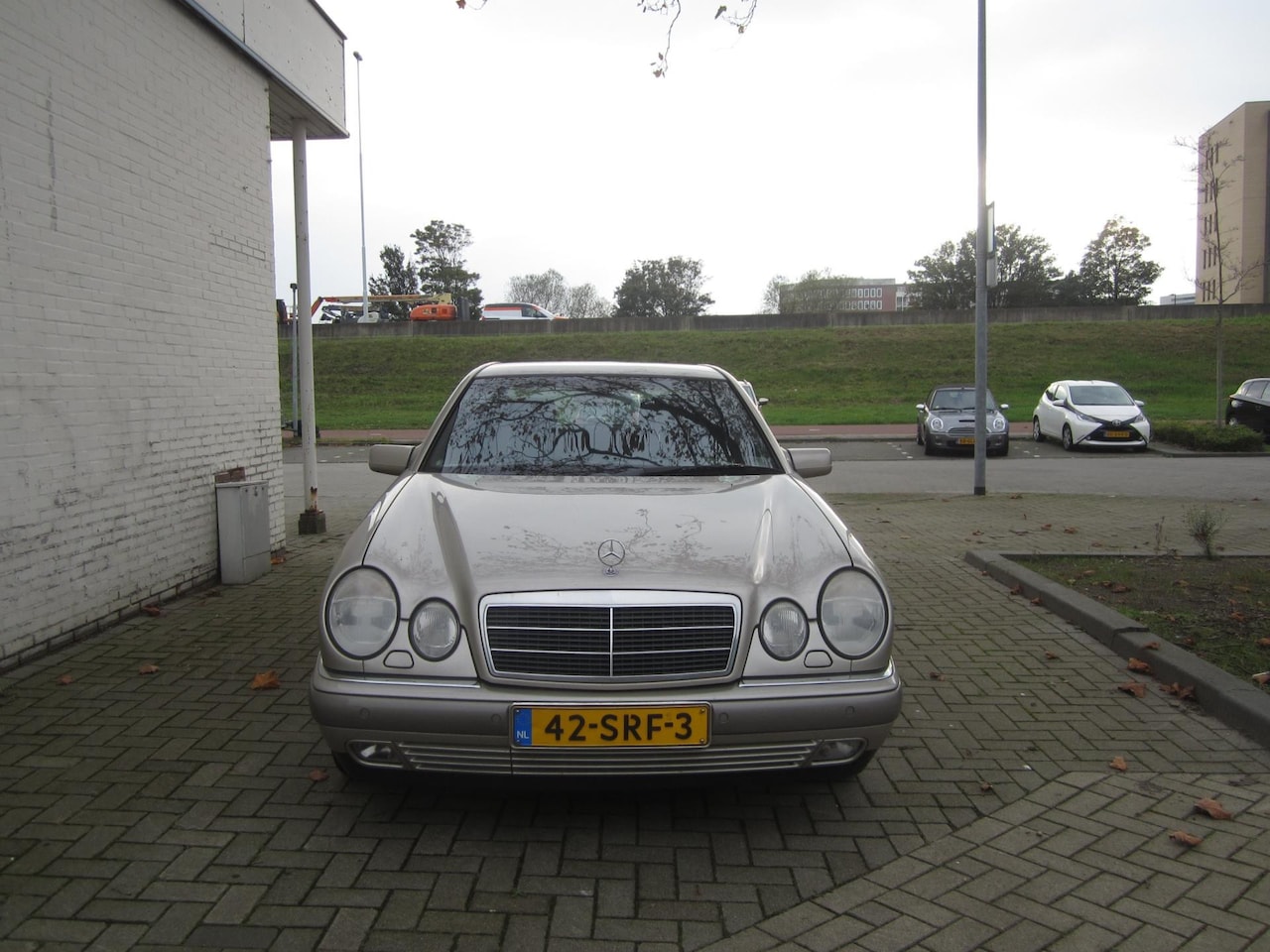 Mercedes-Benz E-klasse - 240 Avantgarde 240 Avantgarde - AutoWereld.nl