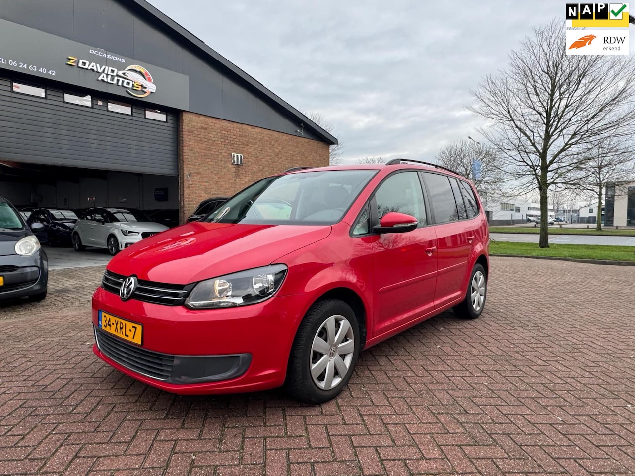 Volkswagen Touran - 1.4 TSI Comfortline Automaat \ Navi - AutoWereld.nl