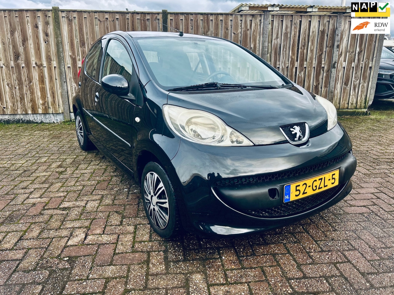 Peugeot 107 - 1.0-12V XS / Nieuwe APK/ N.A.P/ 2 de eigenaar/5 deurs - AutoWereld.nl