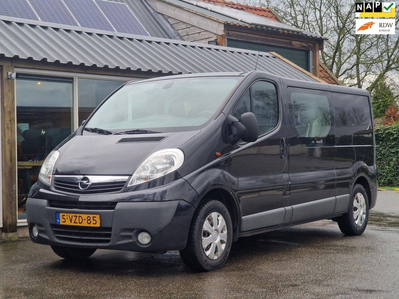 Opel Vivaro - 2.0 CDTI 115PK L2H1 Dubbele Cabine (Marge auto / 6 zitplaatsen / Airco / Cruise / Trekhaak - AutoWereld.nl