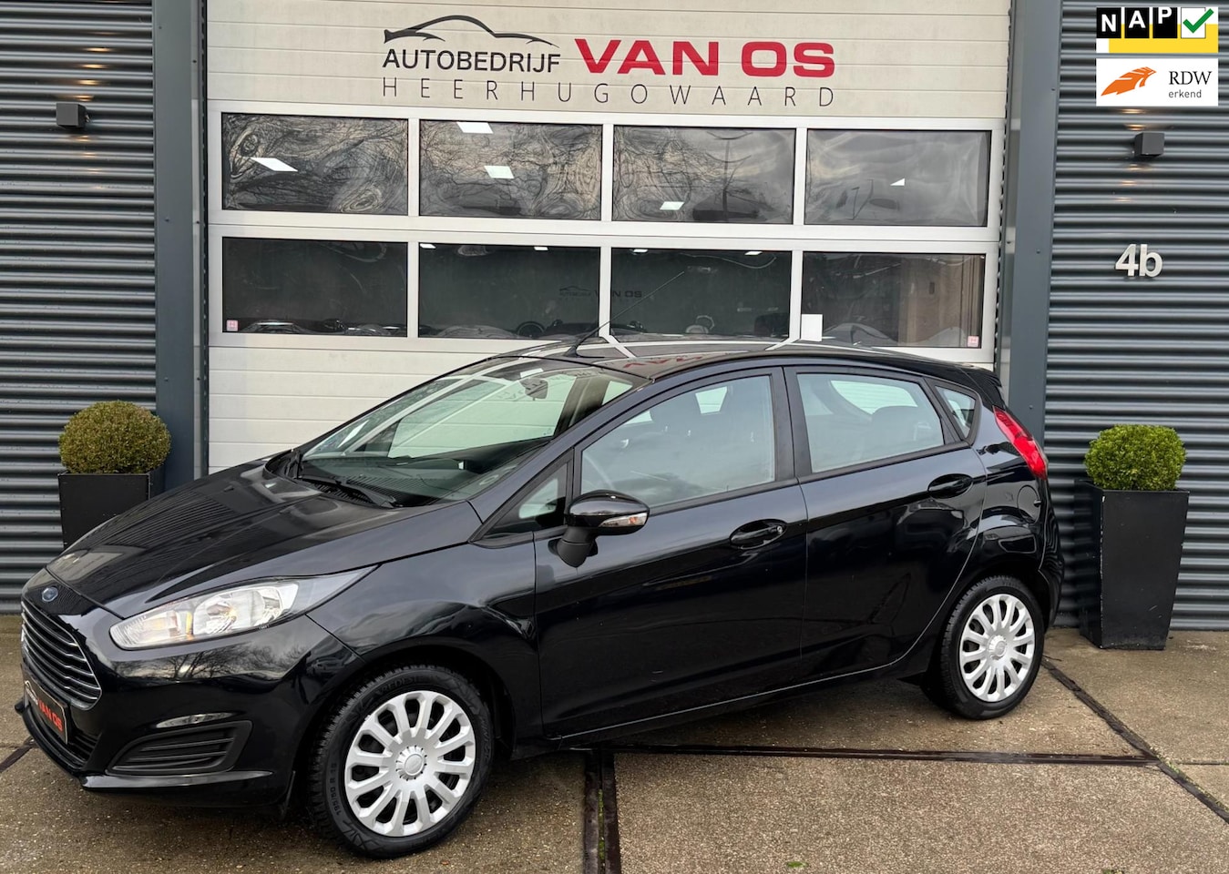 Ford Fiesta - 1.0 Titanium/Cruise control/ Climate Controle/ Volledig onderhouden! GARANTIE - AutoWereld.nl