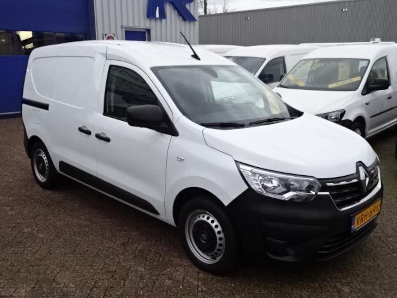 Renault Express - 1.5 dCi 75 Comfort AIRCO GROOT NAVI SCHERM SCHUIFDEUR CRUISE CONTROL - AutoWereld.nl