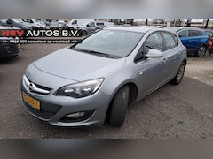 Opel Astra - 1.4 Edition airco cruise 4-deurs