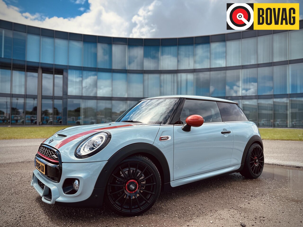 MINI Cooper S - 2.0 Delaney #165/350 Keyless HarmanK F1 HUD Camera Adaptive Orig OZ wheels - AutoWereld.nl