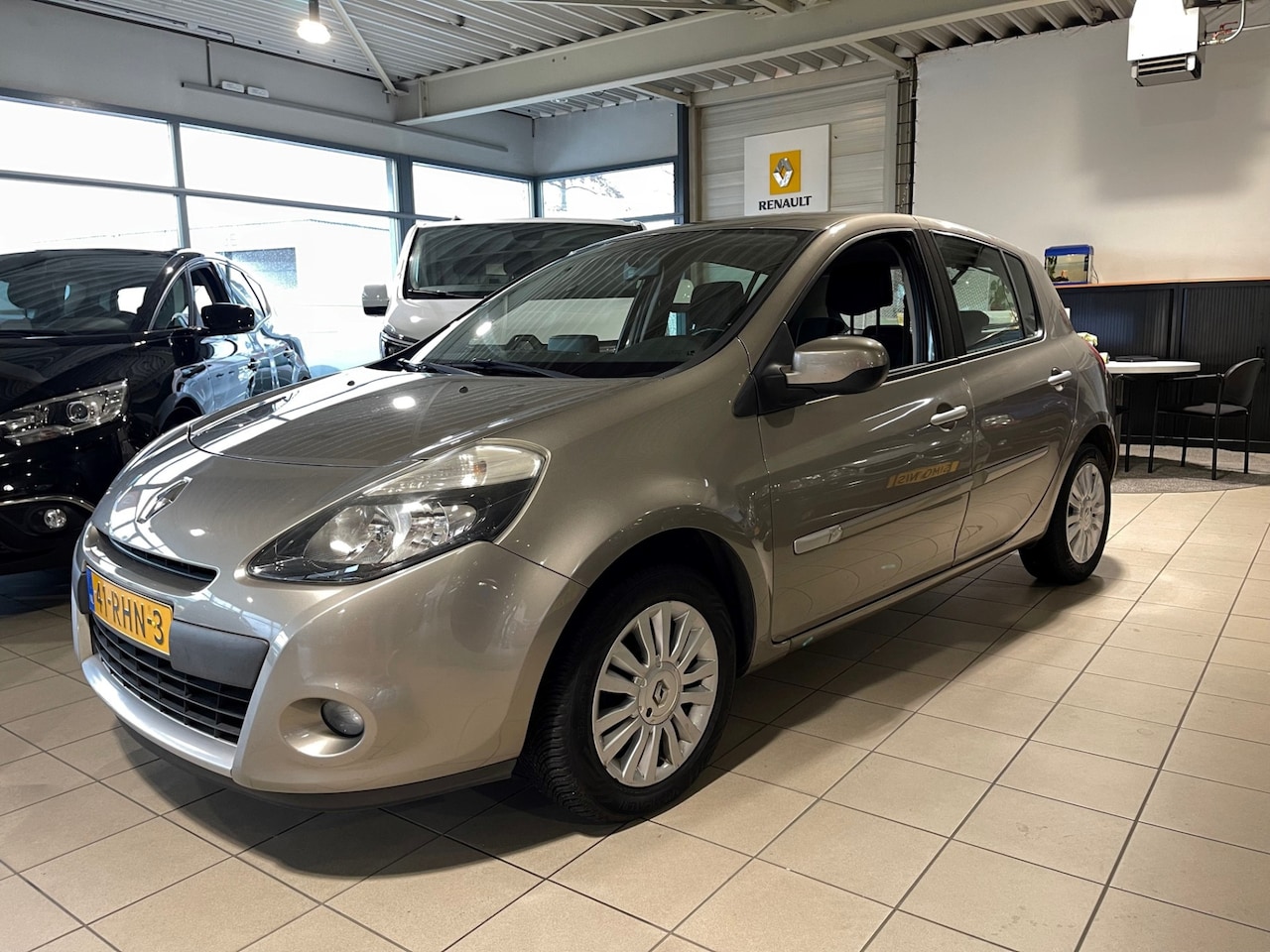 Renault Clio - 1.2 TCE Collection 1.2 TCe Collection - AutoWereld.nl