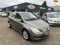 Mercedes-Benz B-klasse - 150(st-bekr, automaat, cruise-control, zeer mooi, bj08, 5999, -)