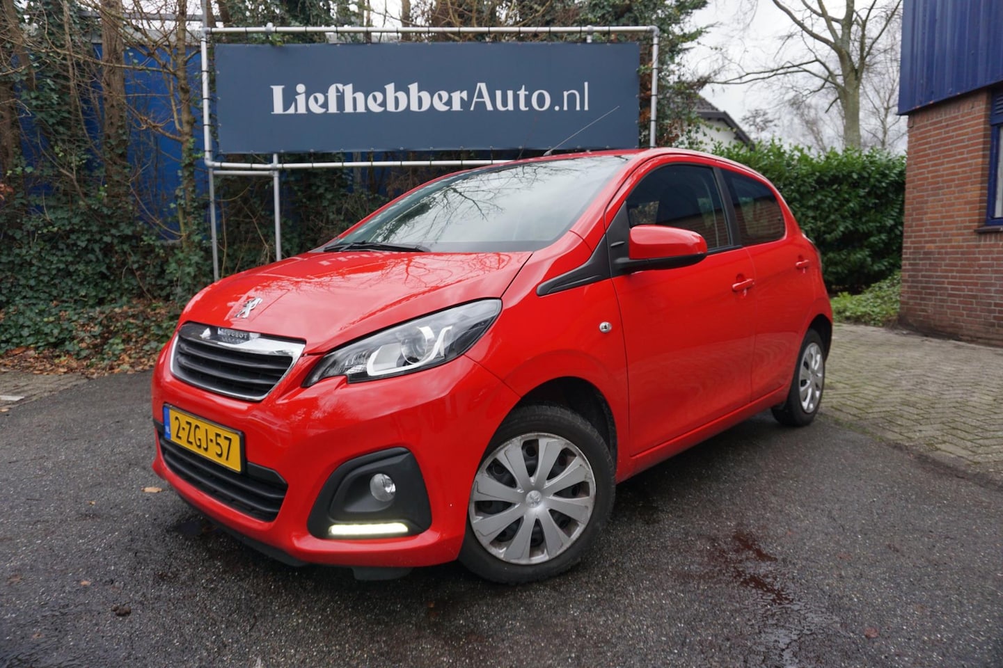 Peugeot 108 - 1.0 e-VTi Active/1e Eigenaar/Dealer Onderhouden/ 37.Dkm/NAP/ - AutoWereld.nl