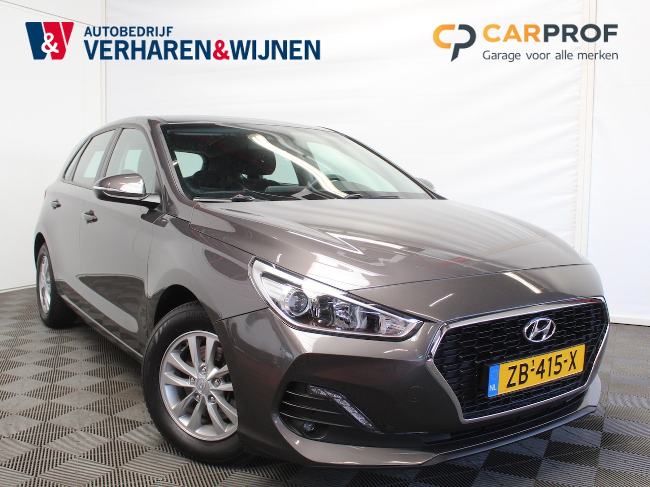 Hyundai i30 - 1.0 T-GDI Comfort CAMERA | CLIMATE | CARPLAY | CRUISE | DAB | LED | NAVI | PDC - AutoWereld.nl