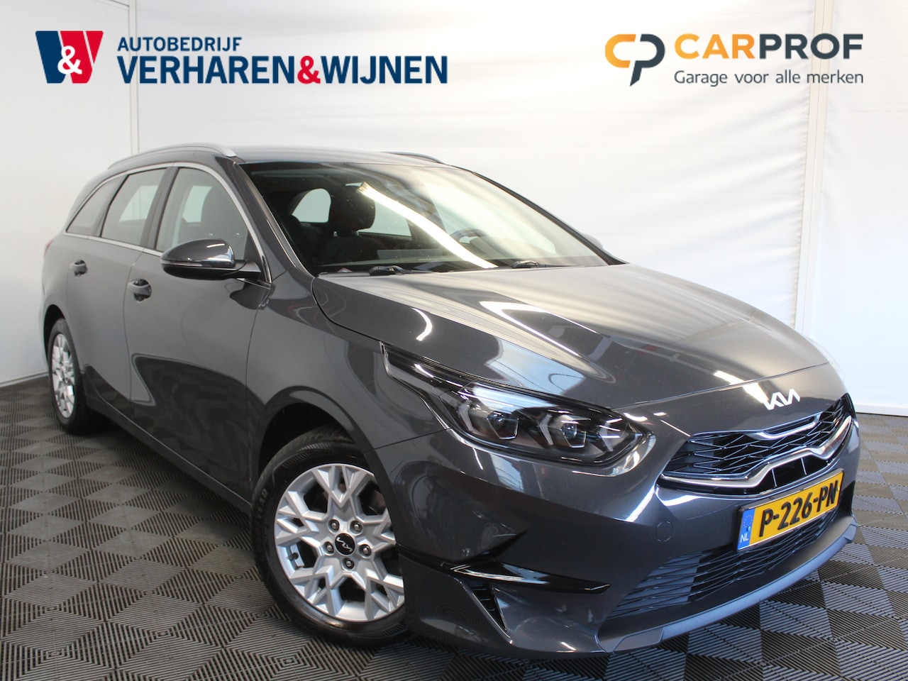 Kia Cee'd Sportswagon - Ceed 1.0 T-GDi DynamicLine CAMERA | CLIMATE | APPLECP | DAB | ADAPCRUISE | LED - AutoWereld.nl