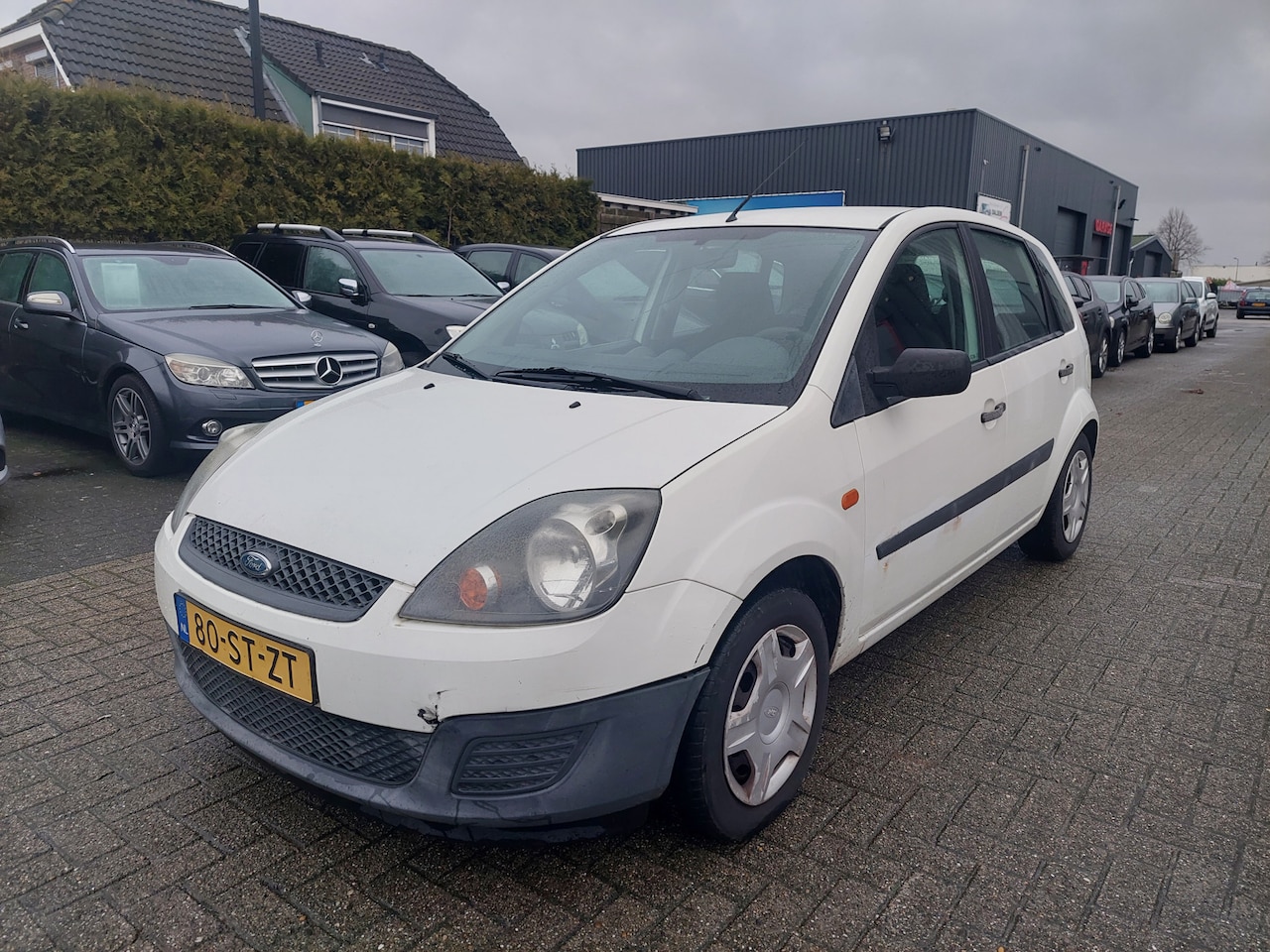 Ford Fiesta - 1.4-16V Ambiente 1.4-16V Ambiente - AutoWereld.nl