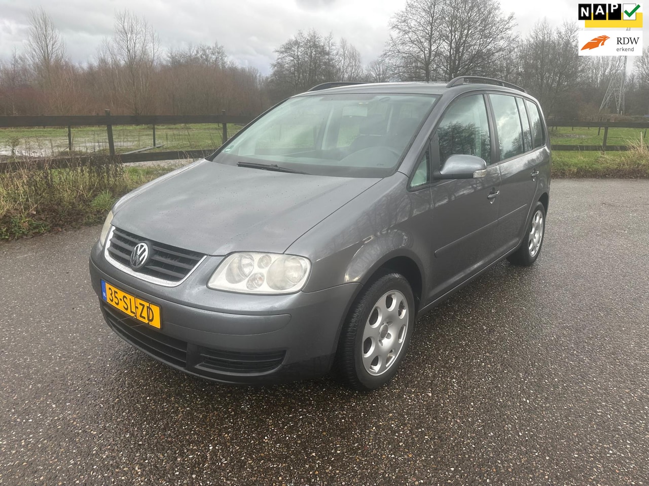 Volkswagen Touran - 2.0-16V FSI Trendline Airco 7 Persoons Radio/Cd - AutoWereld.nl