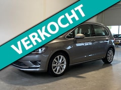 Volkswagen Golf Sportsvan - 1.2 TSI 110PK Highline Trekhaak NL-auto