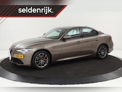 Alfa Romeo Giulia - 2.0T Super | Leder | Stoel & stuurverwarming | Navigatie | Keyless | Trekhaak | Cruise con