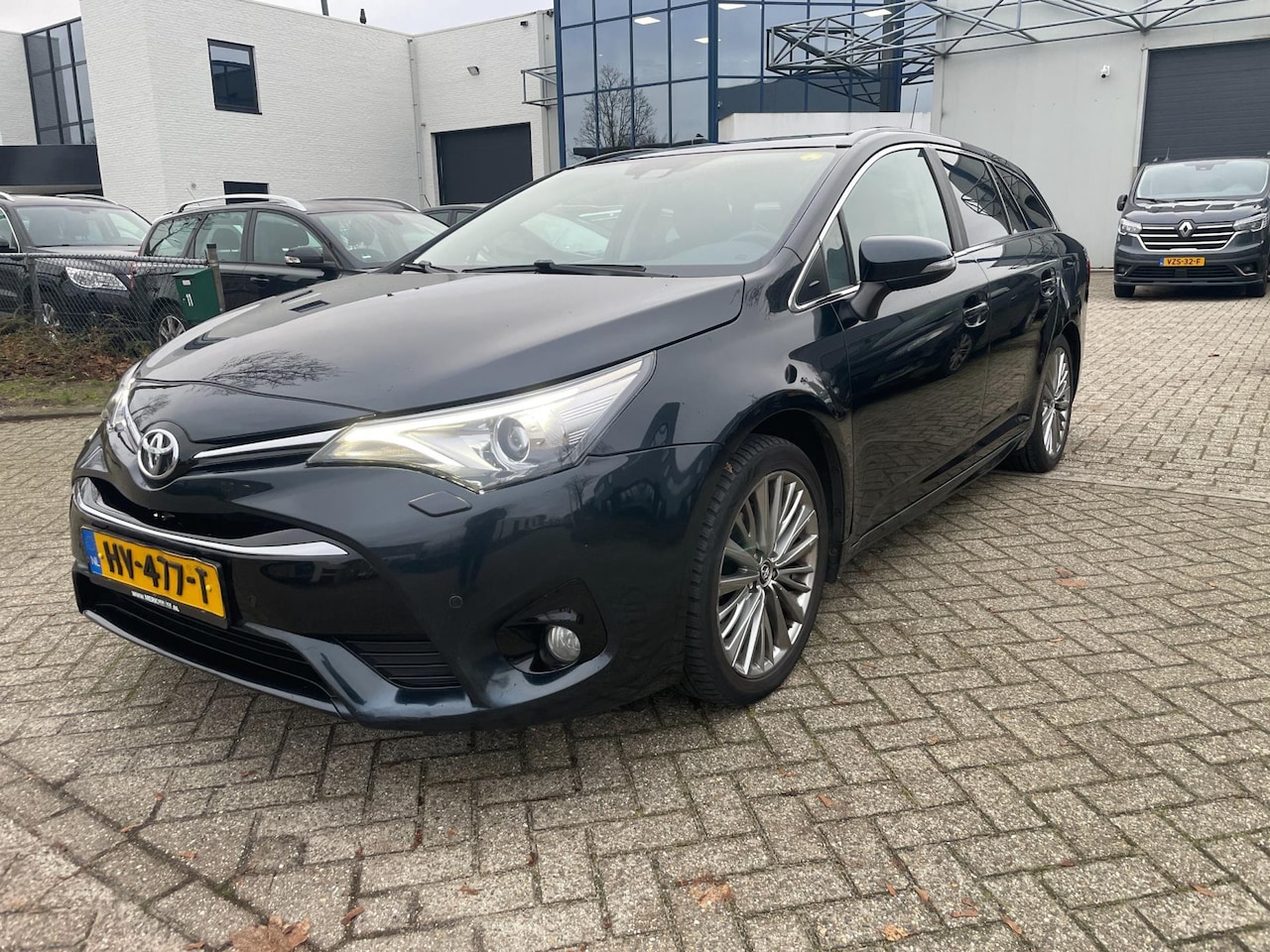 Toyota Avensis Touring Sports - 2.0 D-4D-F Executive Business Premium Exportprijs EX BPM!!! - AutoWereld.nl