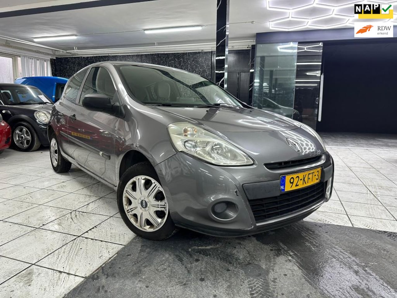 Renault Clio - 1.2 Special Line 1.2 Special Line - AutoWereld.nl