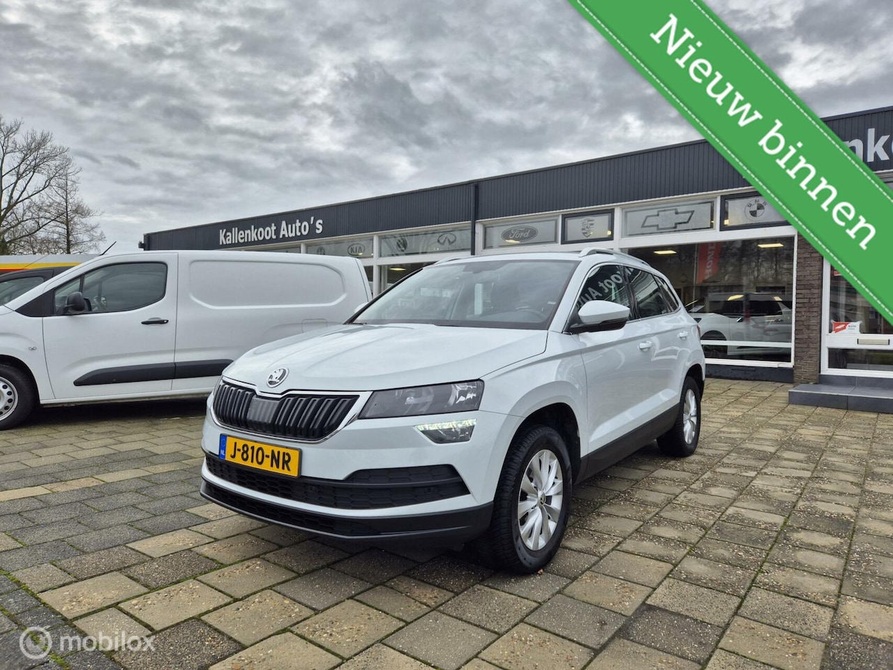 Skoda Karoq - 1.0 TSI Business Edition 1.0 TSI Business Edition, Carplay, Keyless, LED - AutoWereld.nl