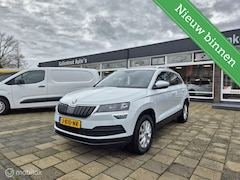 Skoda Karoq - 1.0 TSI Business Edition, Carplay, Keyless, LED