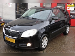 Skoda Fabia Combi - 1.6-16V CAMERA , GROOT SCHERM, AIRCO, CR CONTR