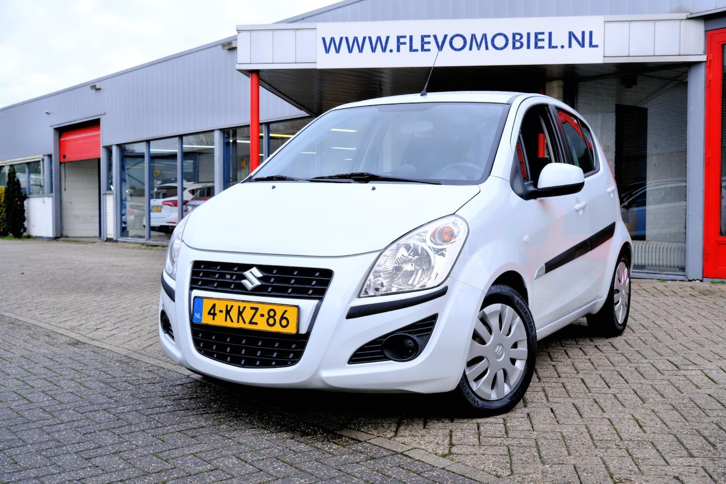 Suzuki Splash - 1.0 VVT Comfort EASSS 5-drs Airco|Trekhaak - AutoWereld.nl