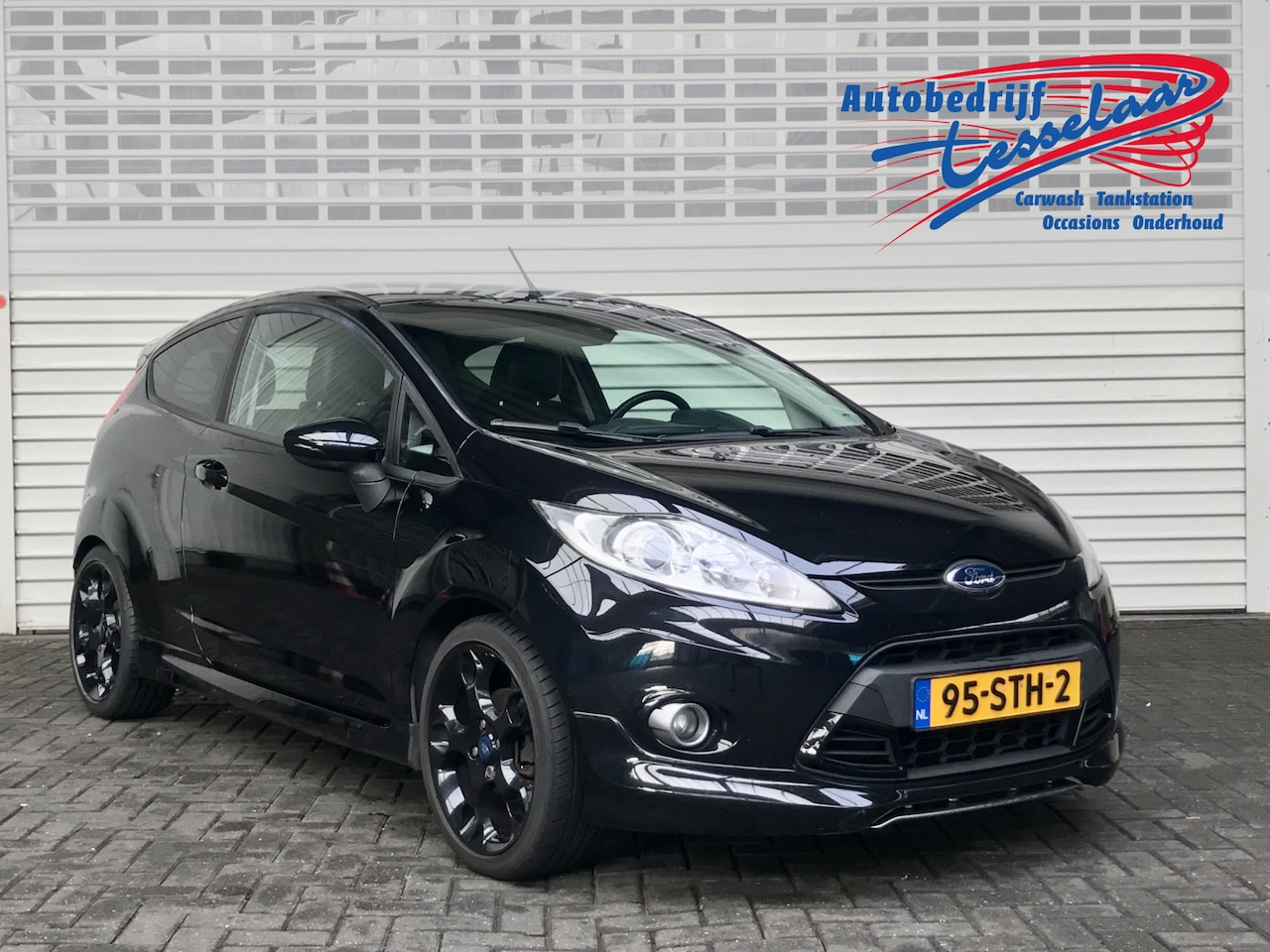 Ford Fiesta - 1.6-16v Metal Black Edition - AutoWereld.nl