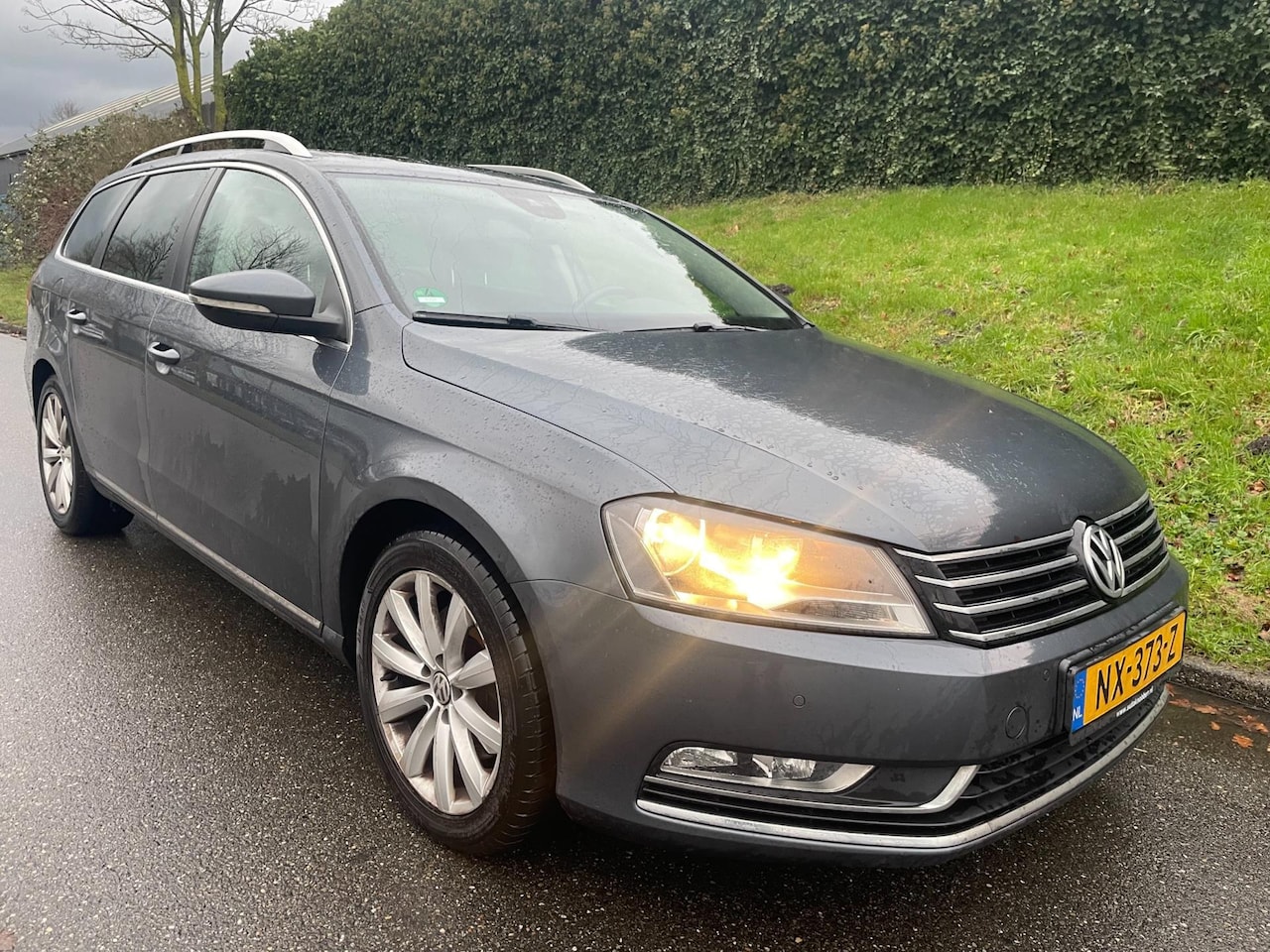 Volkswagen Passat Variant - 2.0 TDI R-line BlueMotion - Pano - Automaat - AutoWereld.nl