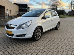 Opel Corsa - 1.2-16V Cosmo Automaat 5 Deurs [ Pano schuifdak, ecc, audio, lmv, cruise ]