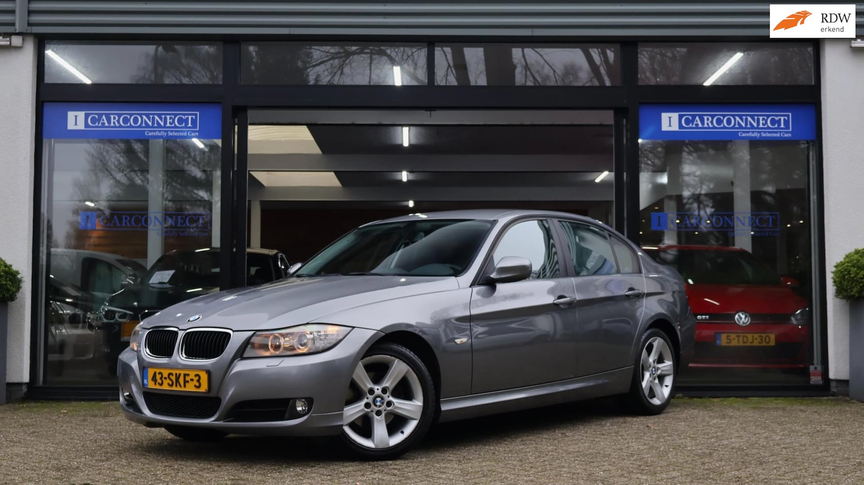 BMW 3-serie - 316i Luxury Line|PDC|Navi|Xenon|Leder|LCI|NAP|NL.auto - AutoWereld.nl