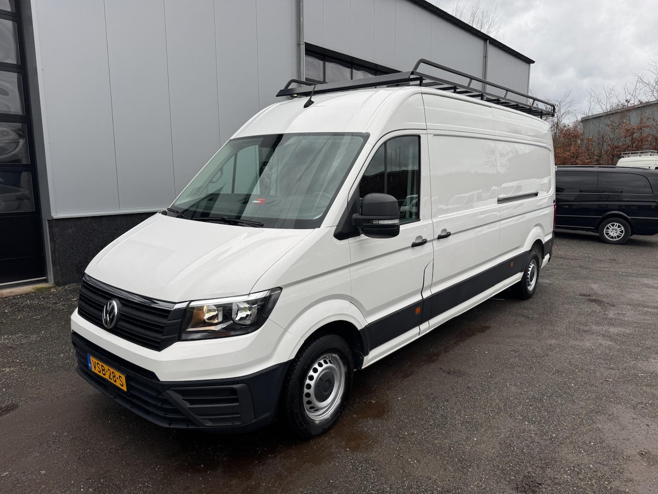 Volkswagen Crafter - 35 2.0 TDI 140PK L4H3 Imperiaal Camera Maxi (L3H2) - AutoWereld.nl