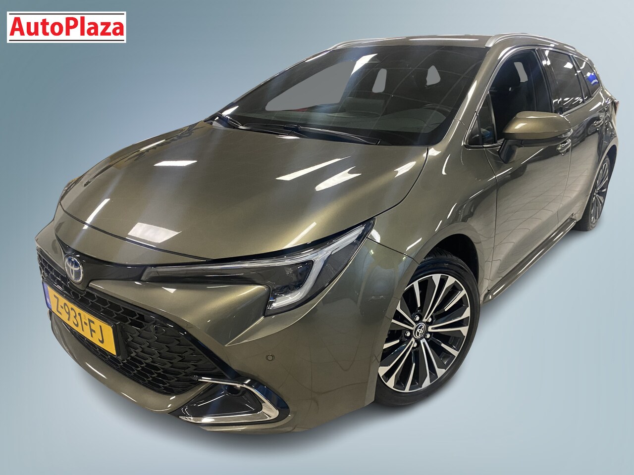 Toyota Corolla Touring Sports - Hybrid 140 Dynamic - AutoWereld.nl