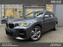 BMW X1 - xDrive25e High Executive M sport|Pano|Active Cruise|HUD|Carplay