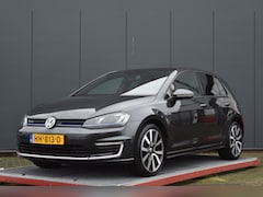 Volkswagen Golf - 1.4 TSI GTE trekhaak panoramadak carplay