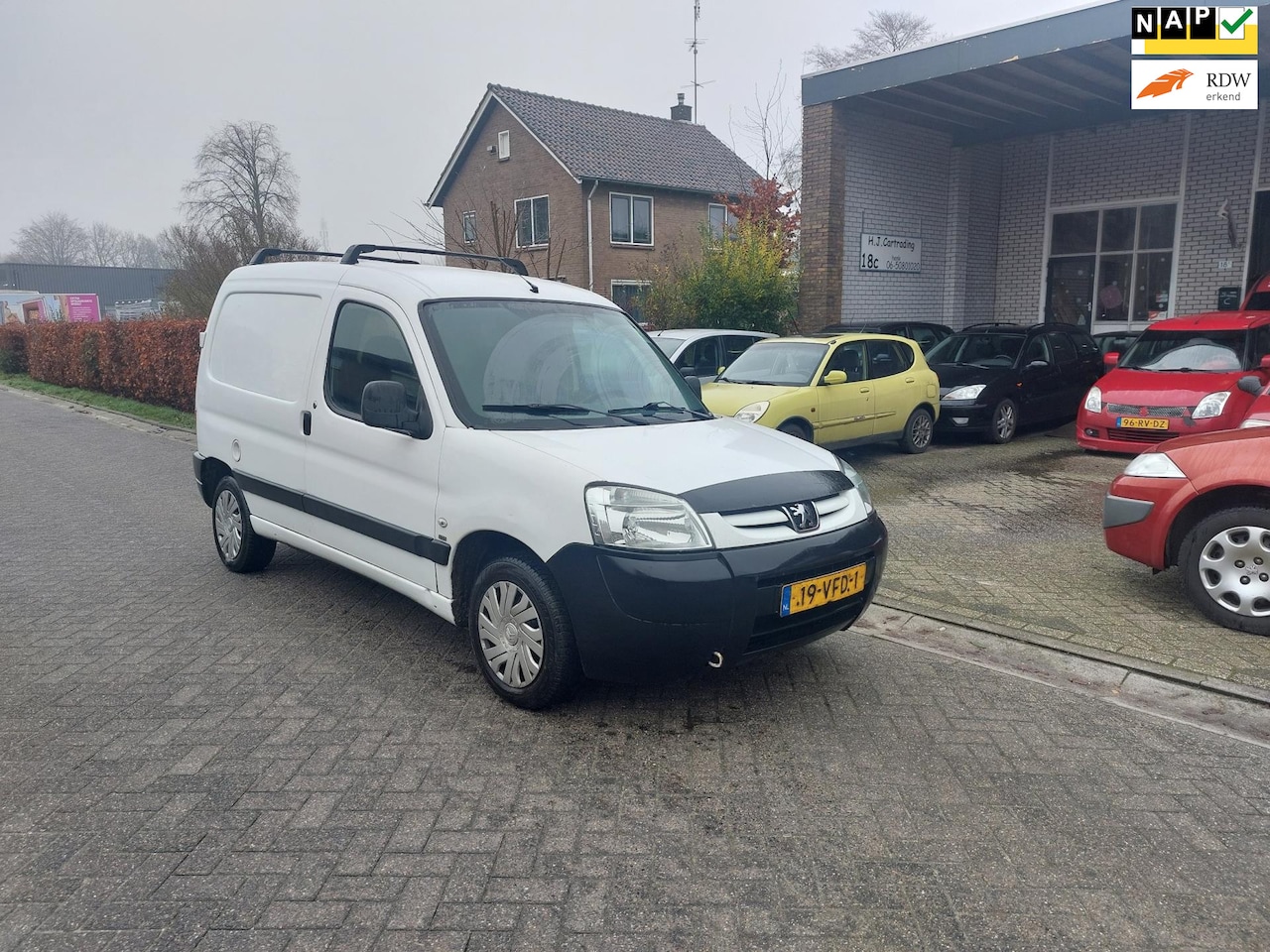 Peugeot Partner - 170C 1.6 HDI 170C 1.6 HDI - AutoWereld.nl