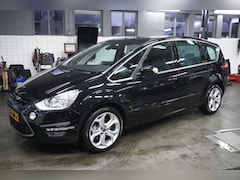 Ford S-Max - 2.0 EcoBoost Titanium 7 Pers Leer Pamo Trekhaak Full Option