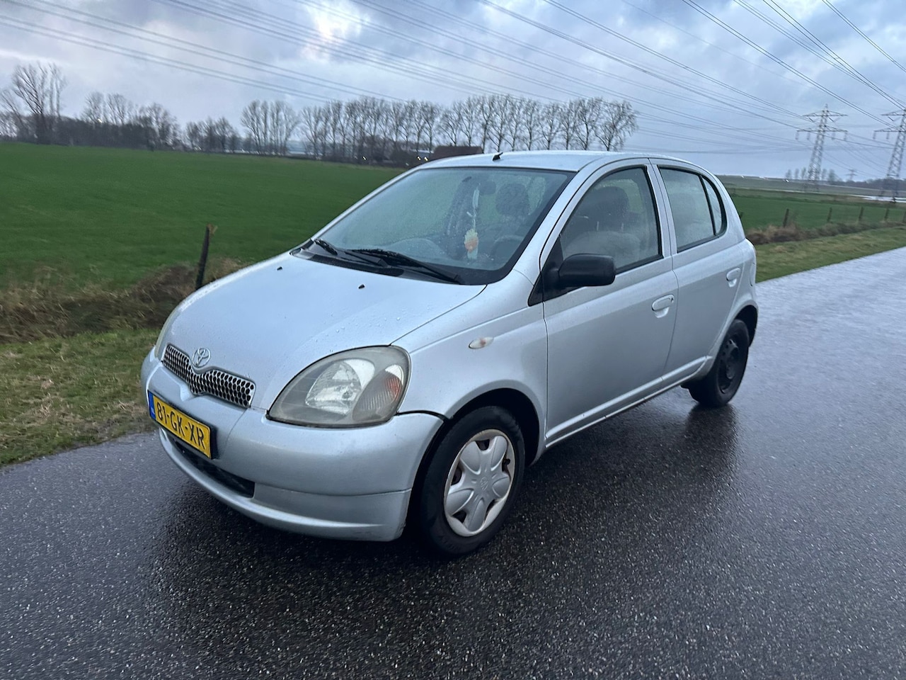 Toyota Yaris - 1.3-16V VVT-i Sol - AutoWereld.nl