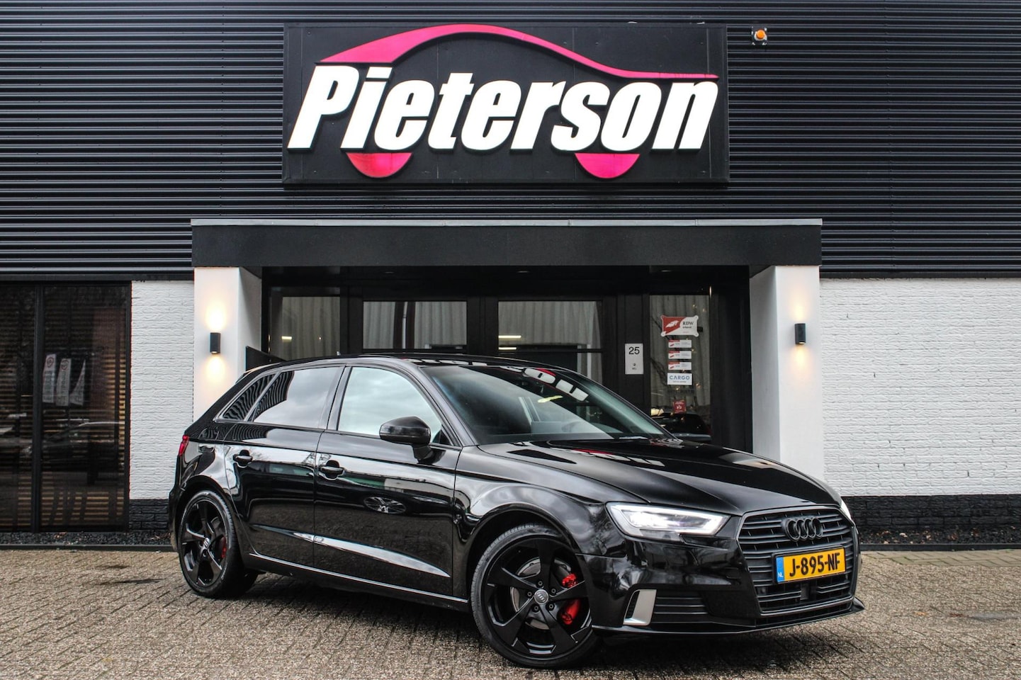 Audi A3 Sportback - 2.0 TDI 2x S-Line FACELIFT XENON ACC CLIMA - AutoWereld.nl